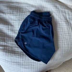Lululemon hotty hot shorts in true navy!